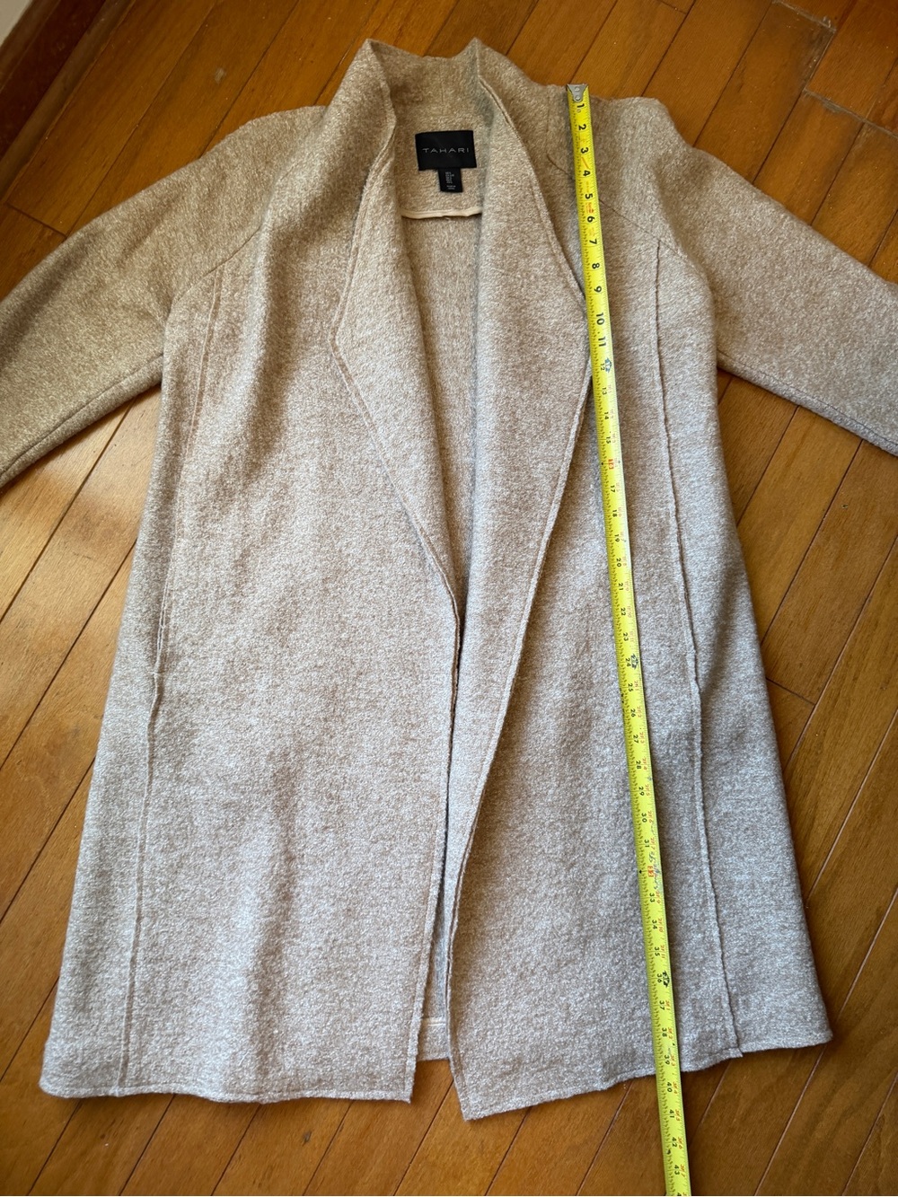 Tahari Wool Blend Coat Women’s Large Open Long Jacket Draped Collar Textured Knt - Picture 6 of 7